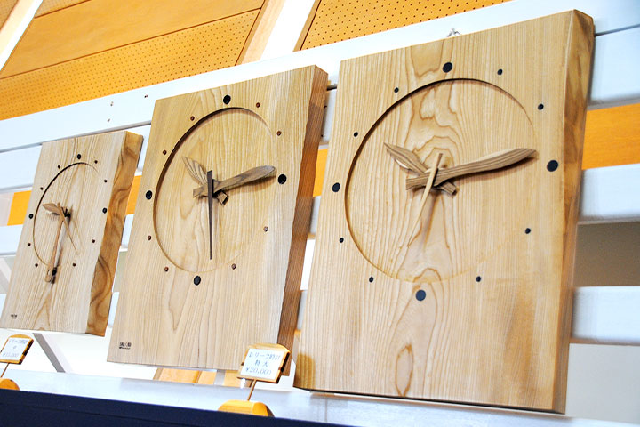 「レリーフ時計（特大）」の商品画像